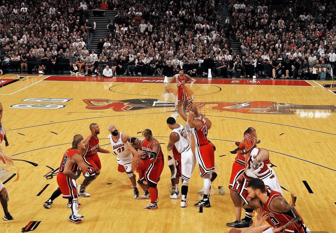 2011年NBA季后赛：热火与公牛巅峰对决战术解析与篮球精神启示